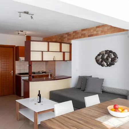 Kapahi Seaview Hotel Apartments Potos Exterior photo